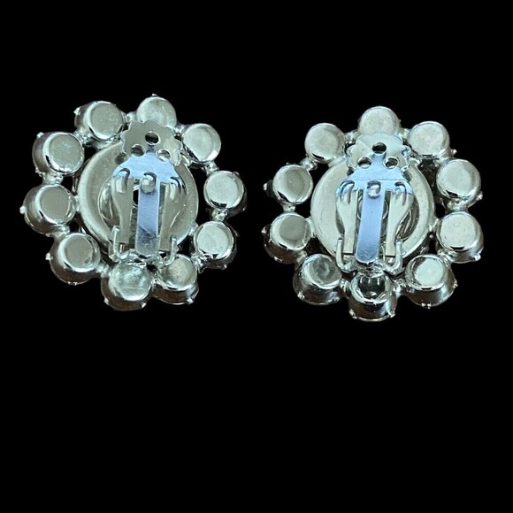 Vintage Clear Rhinestone Cluster Flower Silver Tone Clip Earrings Prong Set - Picture 2 of 5